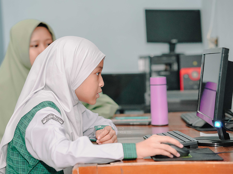 Dari Rasa Takut Jadi Percaya Diri, Murid SD Islam & Leadership Bintang Cendekia Antusias Ikuti Simulasi ANBK