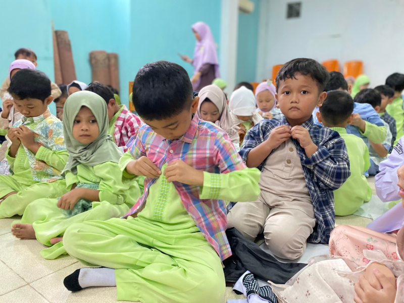 Pengawalan Life Skill Tingkatkan Kemandirian Murid Kelas Satu SD Bintang Cendekia